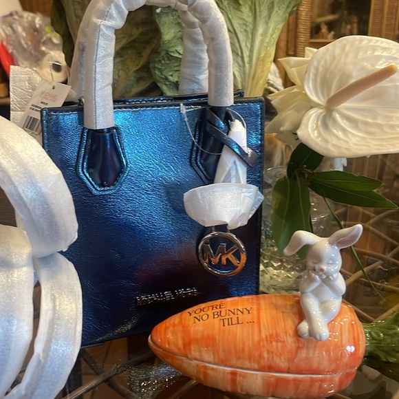 NWT MICHAEL KORS MINI, still wrapped MICHAEL KORS - Picture 10 of 10